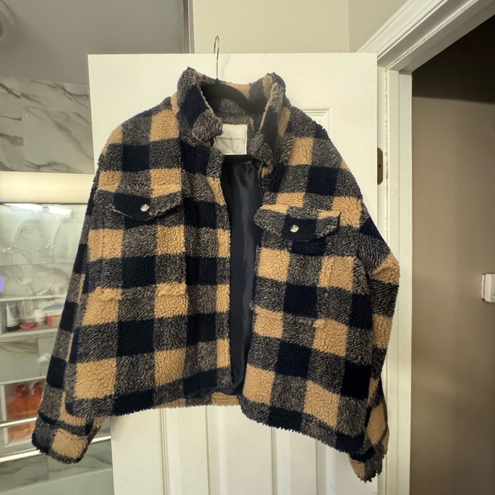 American Eagle Outfitters Fleece Jacket in Blue and Tan